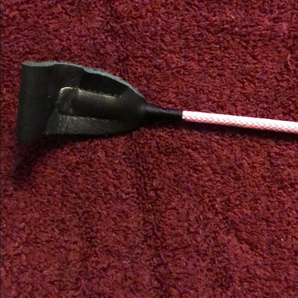 BDSM CROP - Picture 3 of 4